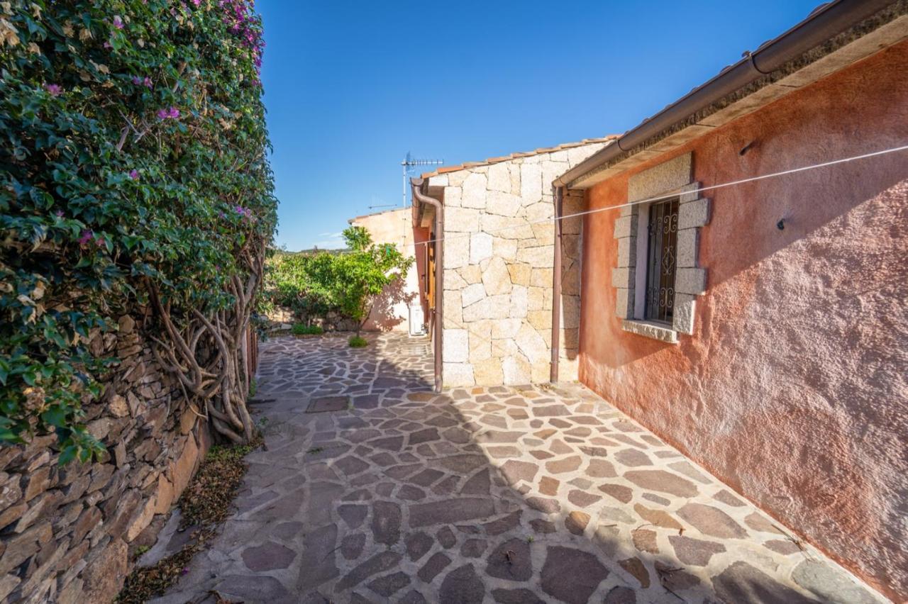 House In San Teodoro Among The Scents Of Sardinia Villa Eksteriør billede